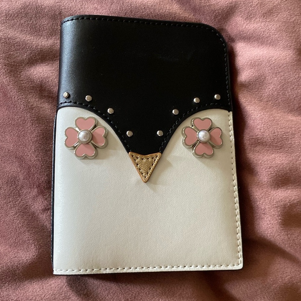 Kate Spade Wallet ♠️